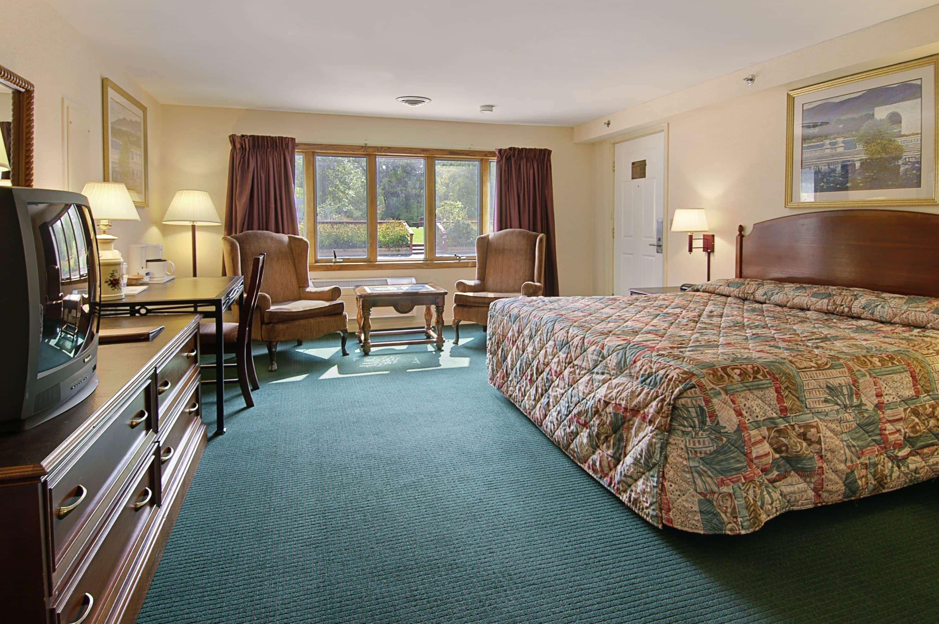 Howard Johnson By Wyndham