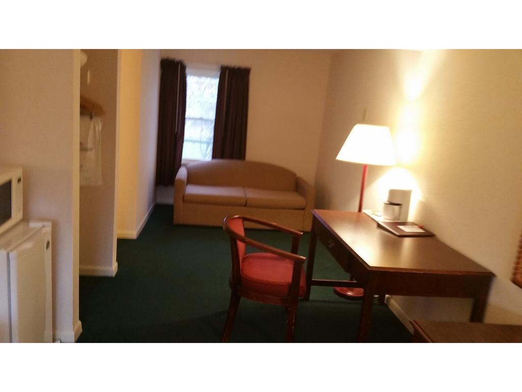 Motel Howard Johnson By Wyndham Williamstown